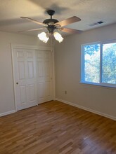 1207 Snowcap Trail in Redding, CA - Building Photo - Building Photo