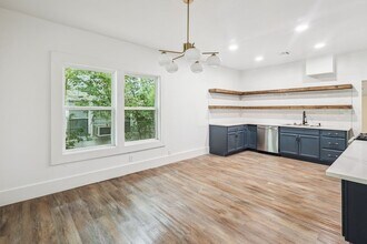 1217 S Quincy Ave in Tulsa, OK - Building Photo - Building Photo