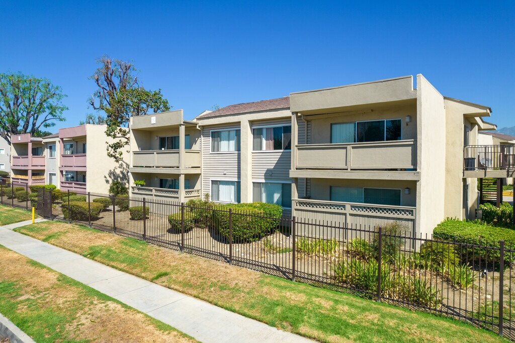 Arbor Park Apartments Upland, CA Apartments