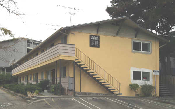 1247-1261 E St in Hayward, CA - Building Photo - Building Photo