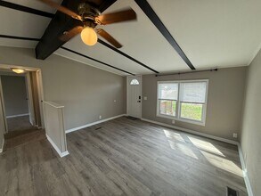 5613 Arapaho Trail in Fort Wayne, IN - Building Photo - Building Photo