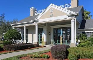 Walden Park in Kissimmee, FL - Building Photo