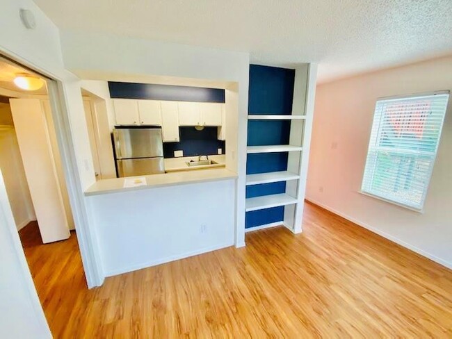 808 Winflo Dr