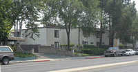 Casa Blanca Apartments in Antioch, CA - Foto de edificio - Building Photo