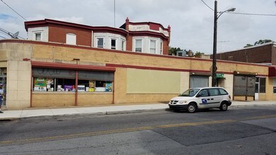 2215 N Washington St in Wilmington, DE - Foto de edificio - Building Photo