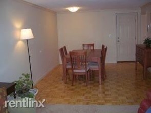 329 Harvard St-Unit -Apt 12 in Cambridge, MA - Foto de edificio - Building Photo