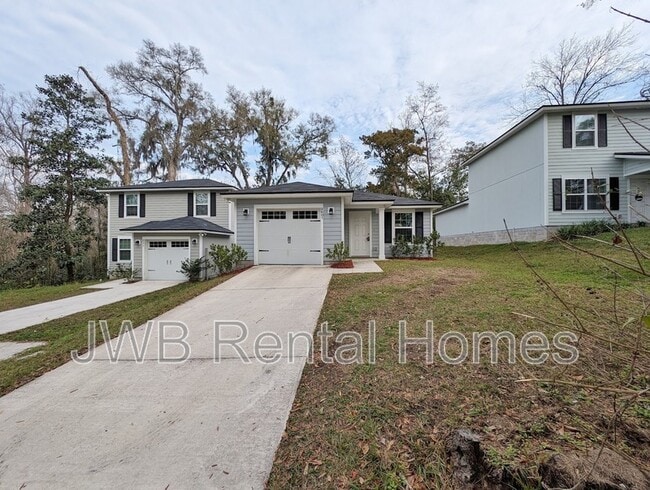8601 India Ave in Jacksonville, FL - Building Photo - Building Photo
