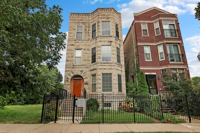 4527 S St Lawrence Ave in Chicago, IL - Building Photo - Building Photo