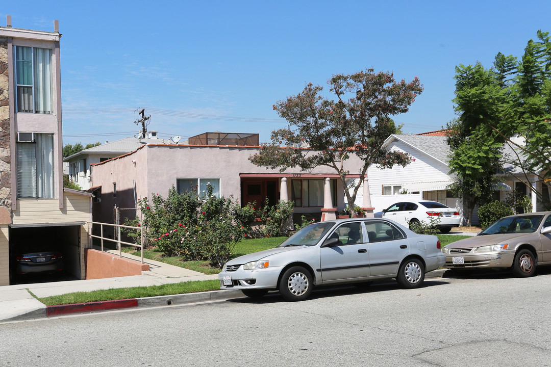 1133 Melrose Ave in Glendale, CA - Building Photo