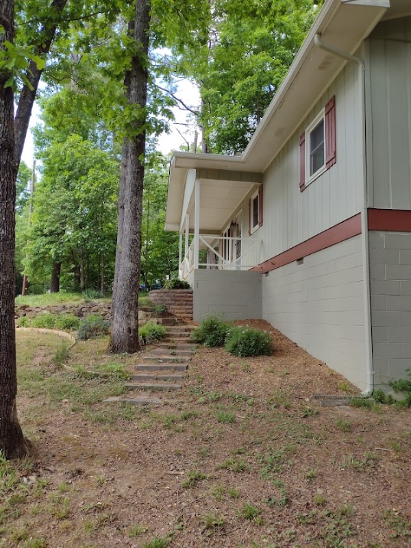 242 Swain Dr in Clarkesville, GA - Building Photo - Building Photo