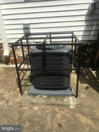 538 N Pulaski St photo'