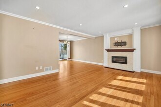 149 Hillside Ave in Berkeley Heights, NJ - Building Photo - Building Photo