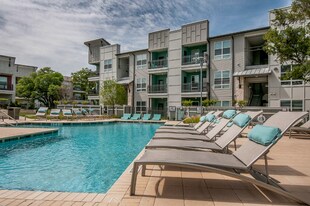 13201 Legendary Dr, Unit 11208 in Austin, TX - Building Photo