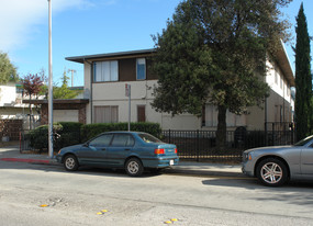 404 N Bayshore Fwy Apartments