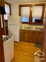 5503 W Belmont Ave, Unit 2F in Chicago, IL - Building Photo