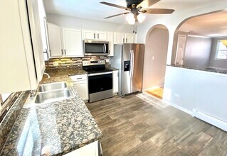 7200 Adams St in Forest Park, IL - Building Photo - Building Photo