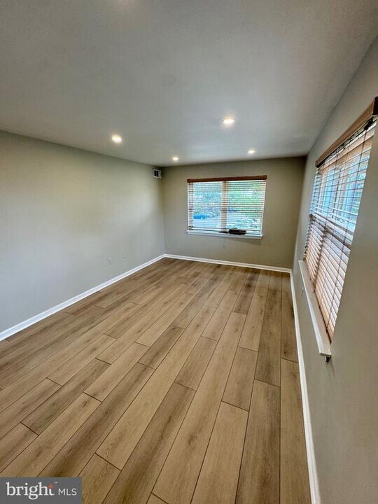 424 N Armistead St in Alexandria, VA - Building Photo