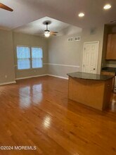 86 Windward Drive in Stafford Township, NJ - Building Photo - Building Photo