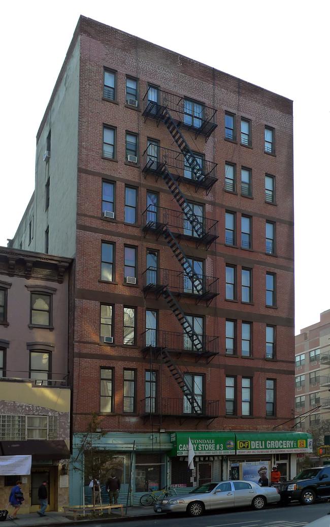 1931 Madison Ave in New York, NY - Foto de edificio - Building Photo