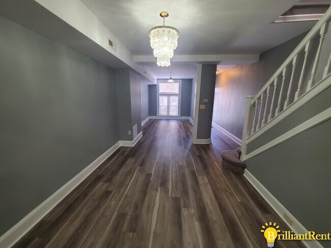 709 N Linwood Ave photo'