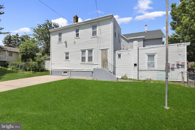 709 Mulberry St in Trenton, NJ - Building Photo - Building Photo