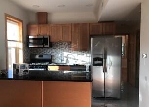 19 Winthrop St, Unit A-2 in Boston, MA - Building Photo - Building Photo