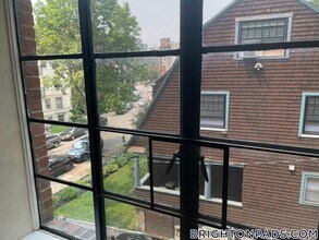 97 Strathmore Rd in Boston, MA - Foto de edificio - Building Photo