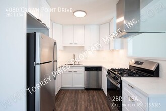 4080 Crown Point Dr in San Diego, CA - Building Photo - Building Photo
