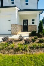 520 Providence Spgs Ln in Fuquay Varina, NC - Building Photo - Building Photo