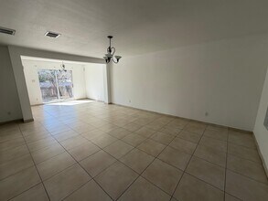 3203 St Isaac Loop in Laredo, TX - Building Photo - Building Photo