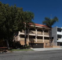 625 E Palm Ave Apartments