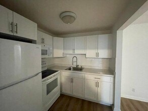 407 Sheffield N in West Palm Beach, FL - Building Photo - Building Photo