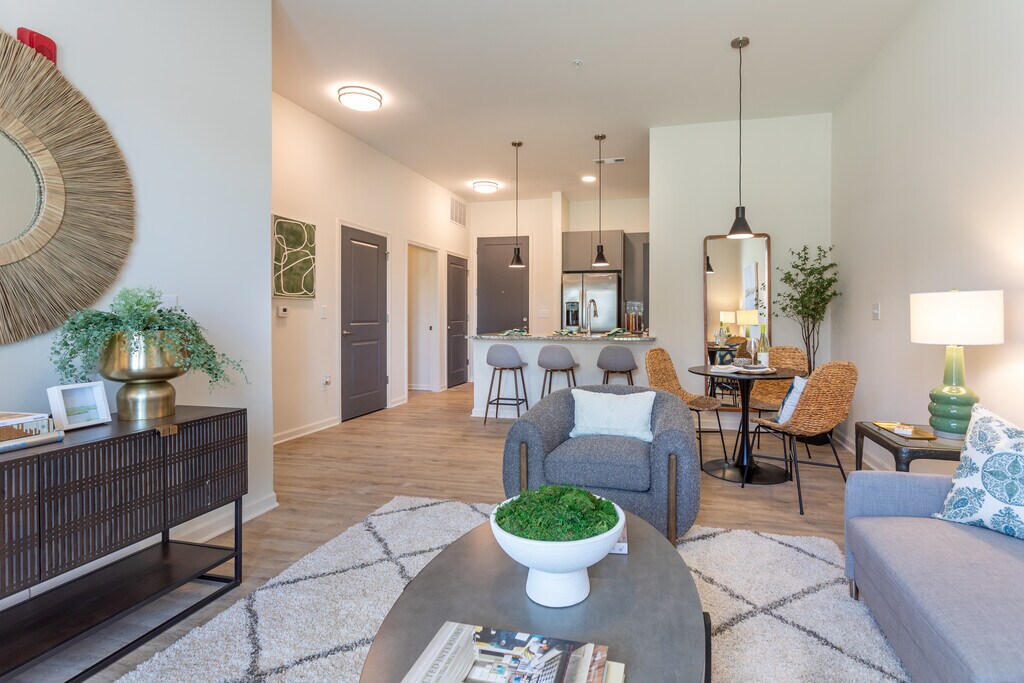 Hudson Renaissance Apartments in Wilmington, NC