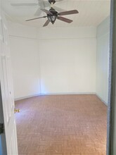 1032 Karendale Ave in Charlotte, NC - Foto de edificio - Building Photo