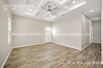 4009 La Vista Ave in McAllen, TX - Foto de edificio - Building Photo
