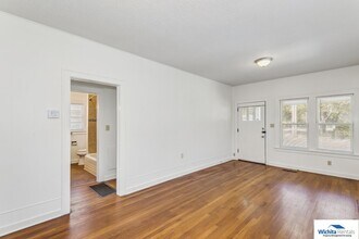 2315 W Maple St in Wichita, KS - Building Photo - Building Photo