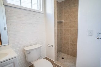 603 Pelham Rd N in Jacksonville, AL - Building Photo - Building Photo