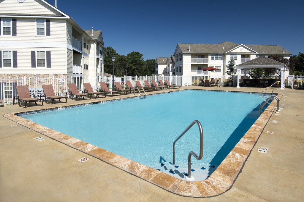 School Bell Apartments in Bear, DE