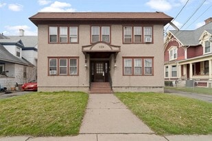 139 Beethoven St, Unit 7 in Binghamton, NY - Building Photo