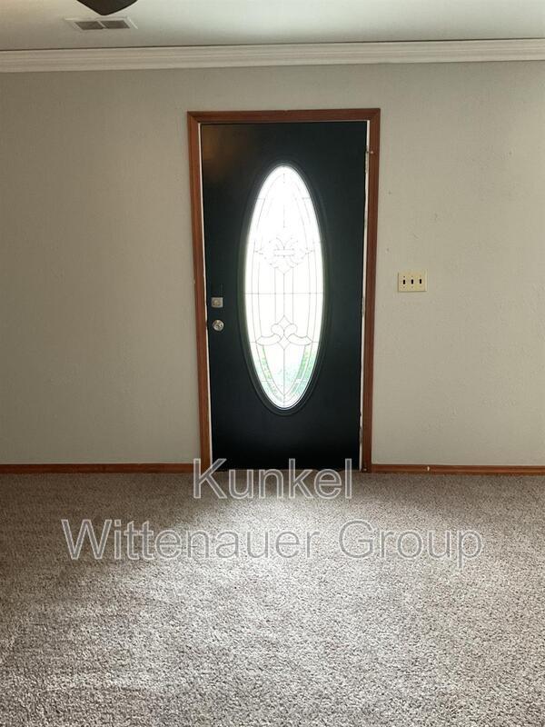 604 Eiler Rd in Belleville, IL - Building Photo - Building Photo