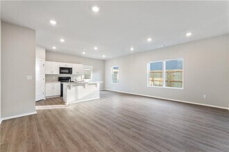 6812 Memphis in Bentonville, AR - Building Photo - Building Photo