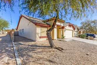 23886 W Wayland Dr in Buckeye, AZ - Building Photo - Building Photo