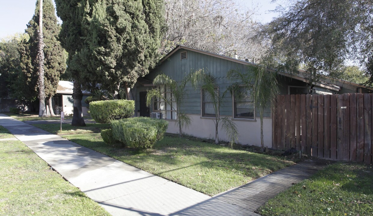 6236-6248 Willowcrest Ave in North Hollywood, CA - Building Photo