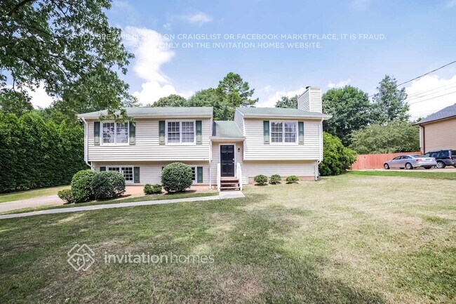 104 Village Ct in Woodstock, GA - Foto de edificio - Building Photo
