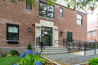 Schoolhouse Commons in Reading, MA - Foto de edificio - Building Photo