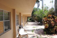 Varnel Apartments in Lake Worth, FL - Building Photo - Building Photo