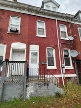 468 W Hanover St in Trenton, NJ - Building Photo - Building Photo
