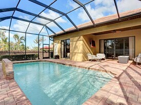840 98th Ave N in Naples, FL - Building Photo