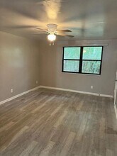 2984 Myra St, Unit 4 in Jacksonville, FL - Building Photo - Building Photo
