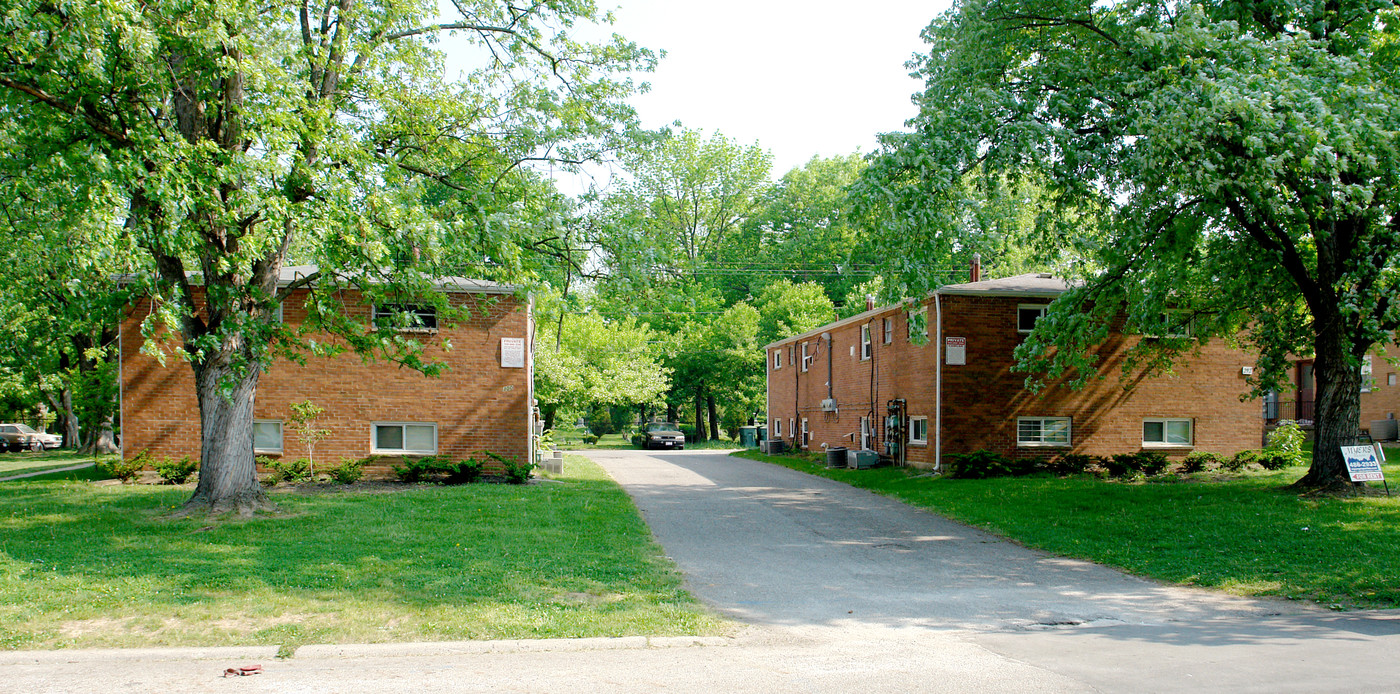 292 Broad Meadows Blvd in Columbus, OH - Building Photo